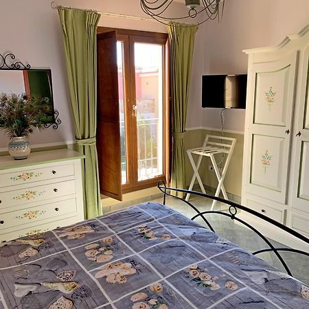 Sa Villarose By La Via Del Mare Viaggi E Vacanze Villasimius Kültér fotó